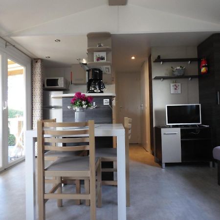 Camping Les Charmettes- Les Mathes Exterior foto